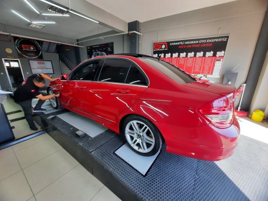 GARANTİLİ ARABAM OTO EKSPERTİZ UŞAK BAYİİ