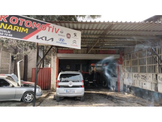 Uşak Öz Teknik Oto Tamirci & Yol Yardım