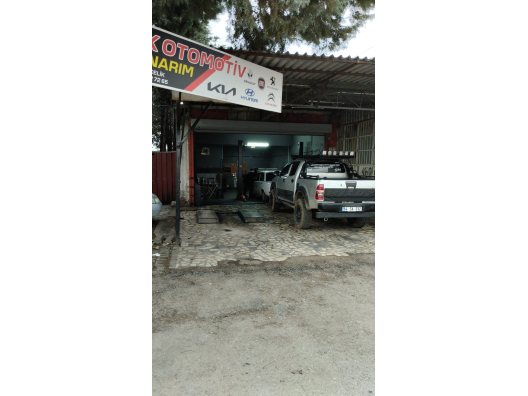 Uşak Öz Teknik Oto Tamirci & Yol Yardım