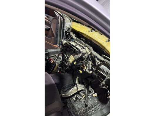 Oto Elektrik Arıza Tespiti ve Elektrik Onarım Hizmeti